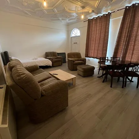 Spacious Entire Flat, 1 Great Yarmouth Exterior photo
